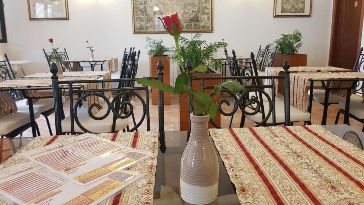 Villa Sveta Eufemija Bed End Breakfast I Rovinj Exterior photo